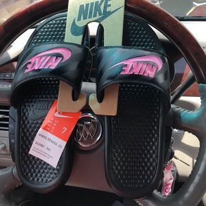 Nike slides